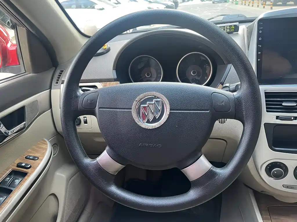 Buick Excelle 2015 1.5L Automatic Classic