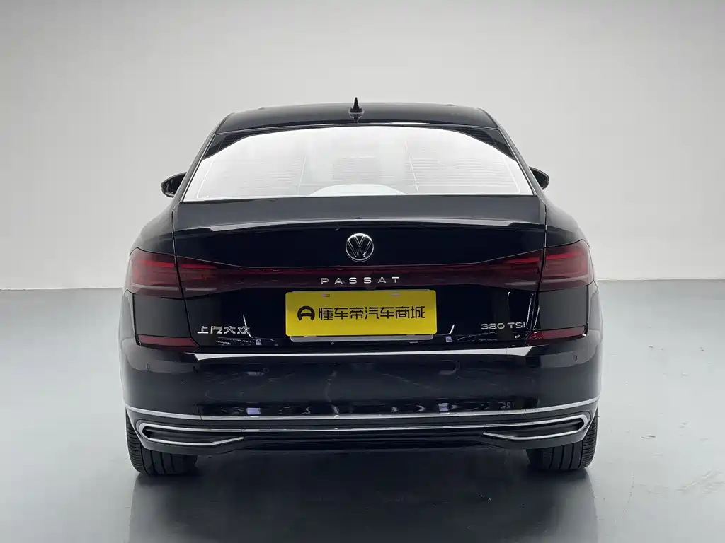 Volkswagen Passat 2024 380TSI Starlight Elite Edition