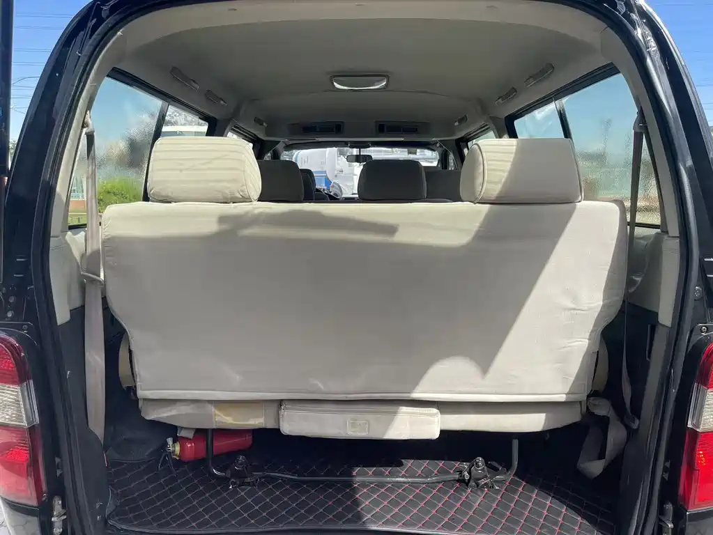 Jinbei Granse 2007 2.7L Business Class Standard 9-Seater 3RZ