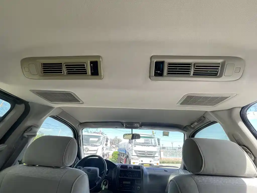 Jinbei Granse 2007 2.7L Business Class Standard 9-Seater 3RZ