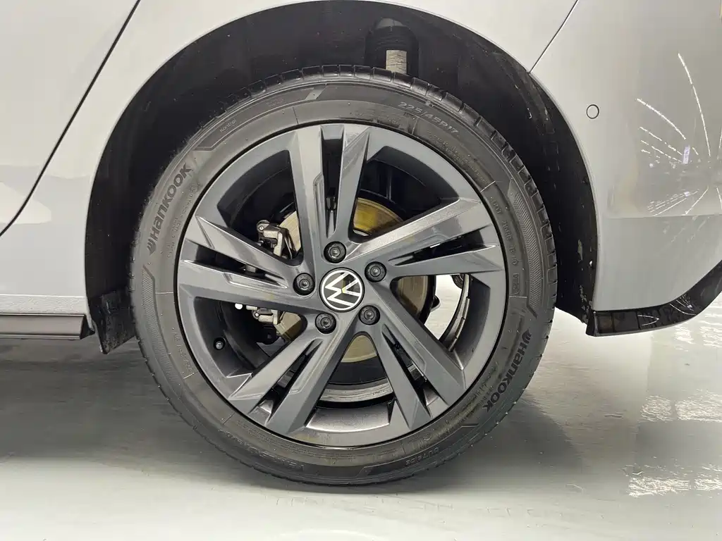 Golf 2023 Facelift 280TSI DSG R-Line Lite