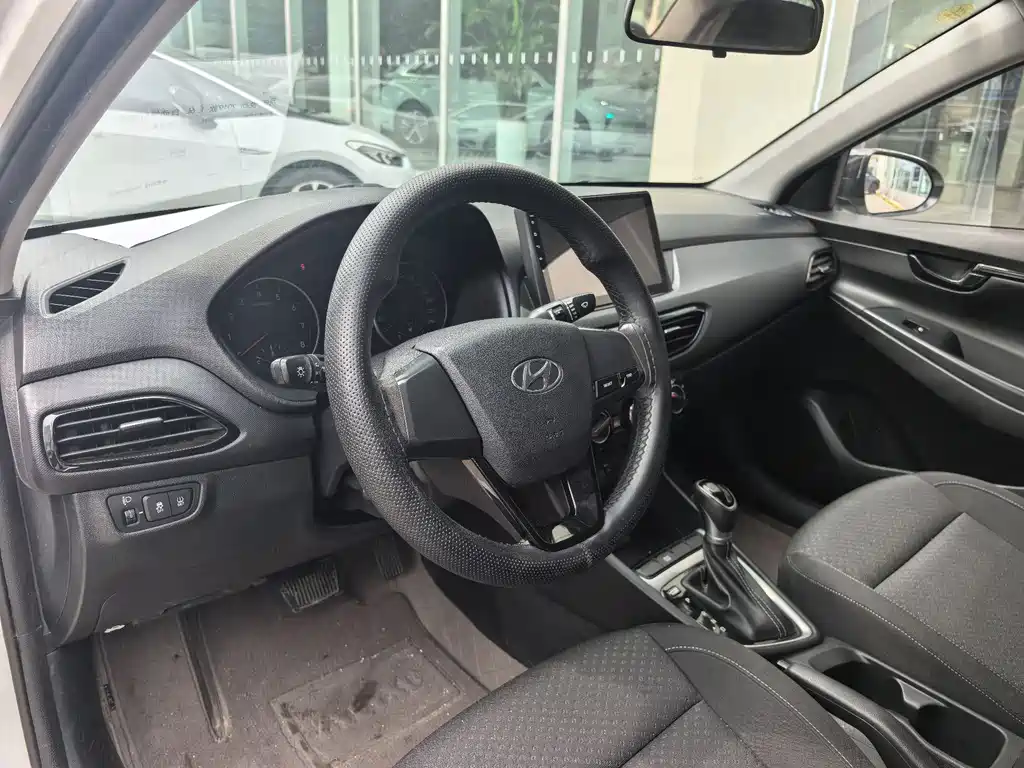 Elantra 2018 1.6L Automatic GL National VI