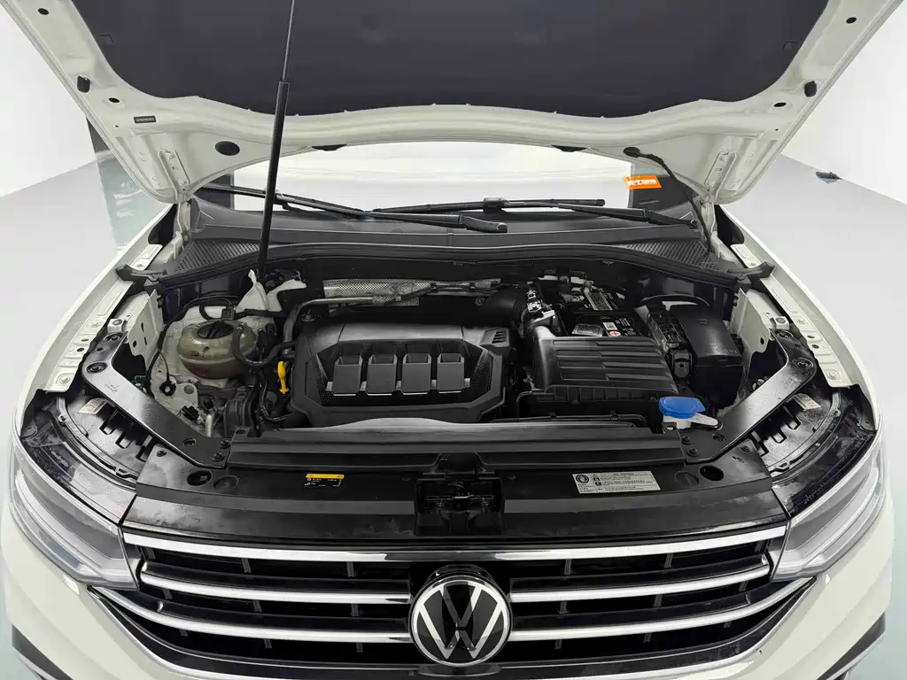 Volkswagen Tiguan L 2022 330TSI Automatic FWD Zhixiang Edition