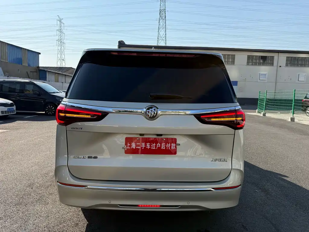 Buick GL8 2022 ES Land Business Class 653T Luxury Model
