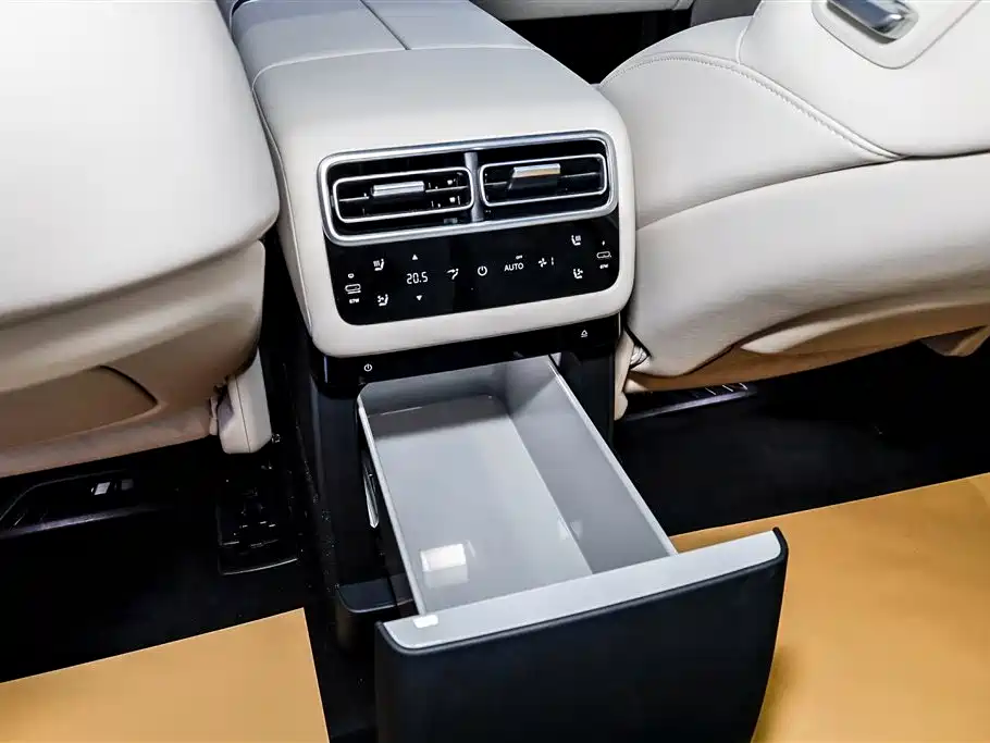 Li Auto L7 2025 Ultra Intelligent Refresh Edition