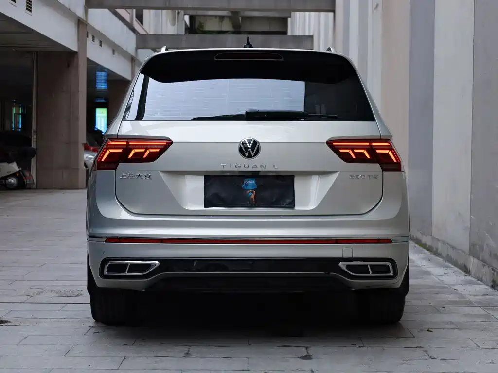 Tiguan L 2022 330TSI Automatic FWD R-Line Yuexiang Edition