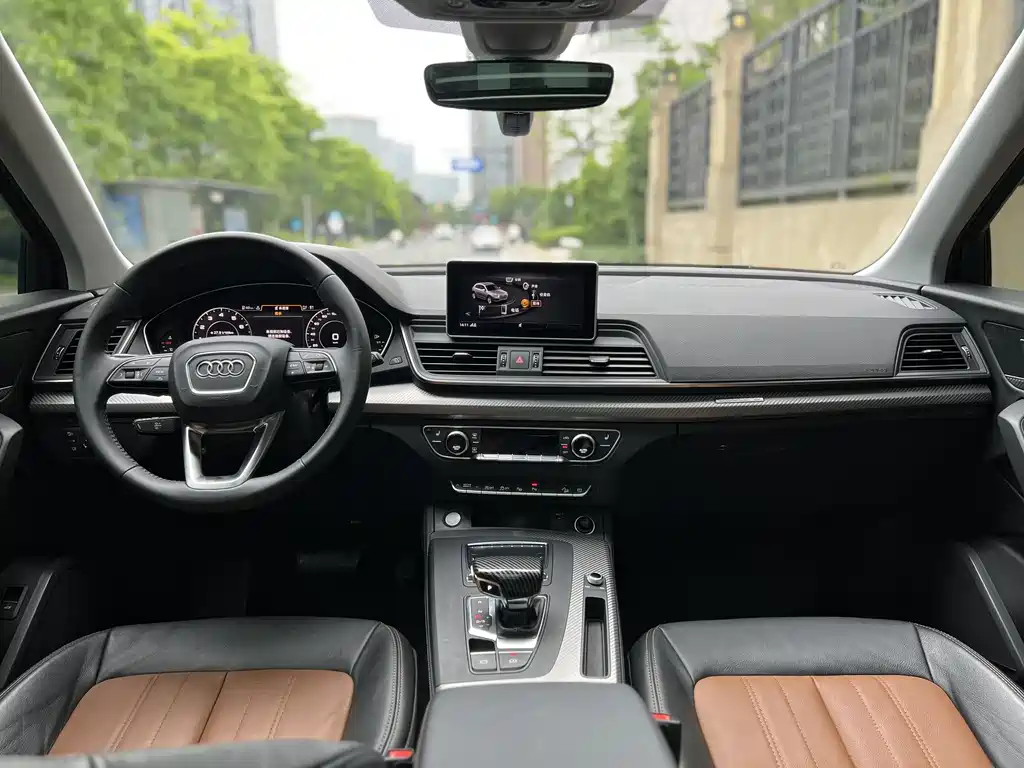 Audi Q5L 2020 45 TFSI Premium Fashion Edition