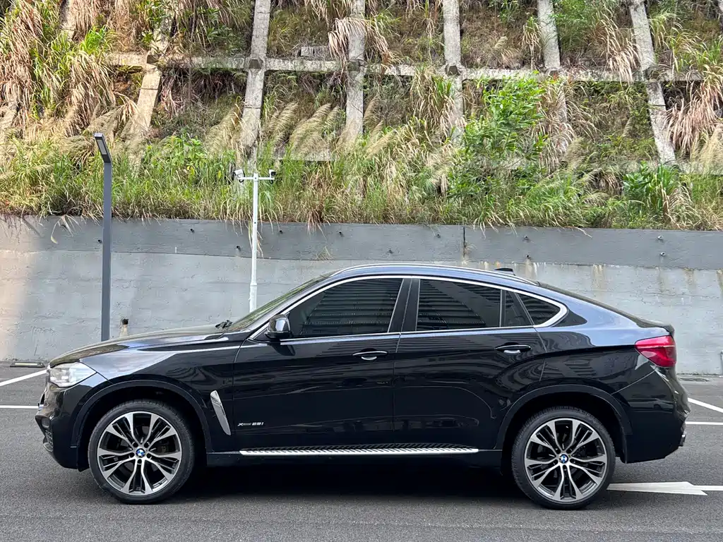 BMW X6 2015 xDrive28i