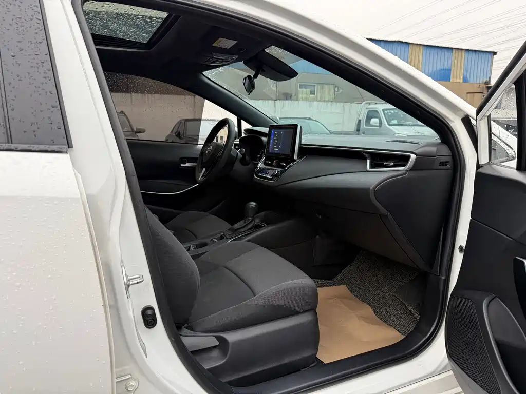 Toyota Levin 2022 Hybrid 1.8H E-CVT Luxury Edition