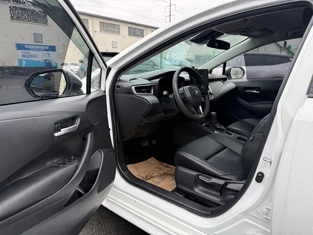 Toyota Levin 2023 Smart Hybrid Dual Engine 1.8L Leading Edition