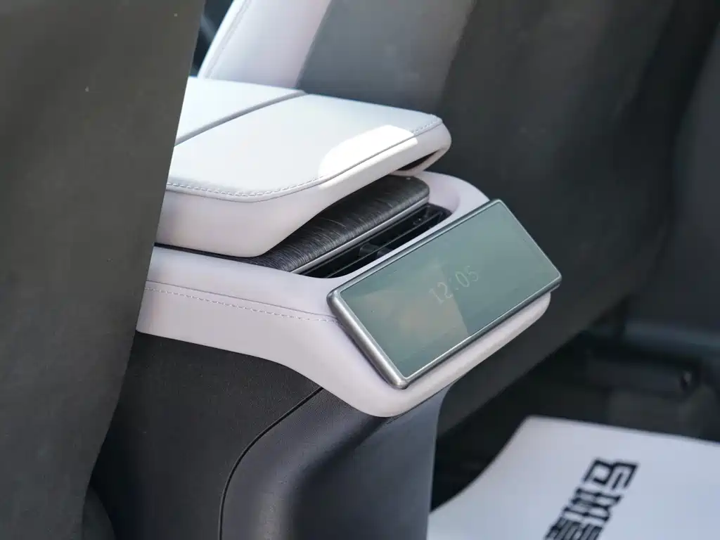 NIO EC6 2023 75kWh