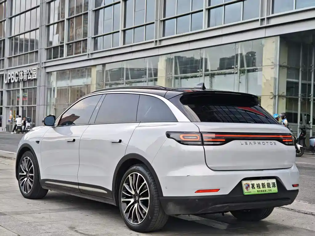 Leapmotor C11 2021 Facelift Luxury Edition