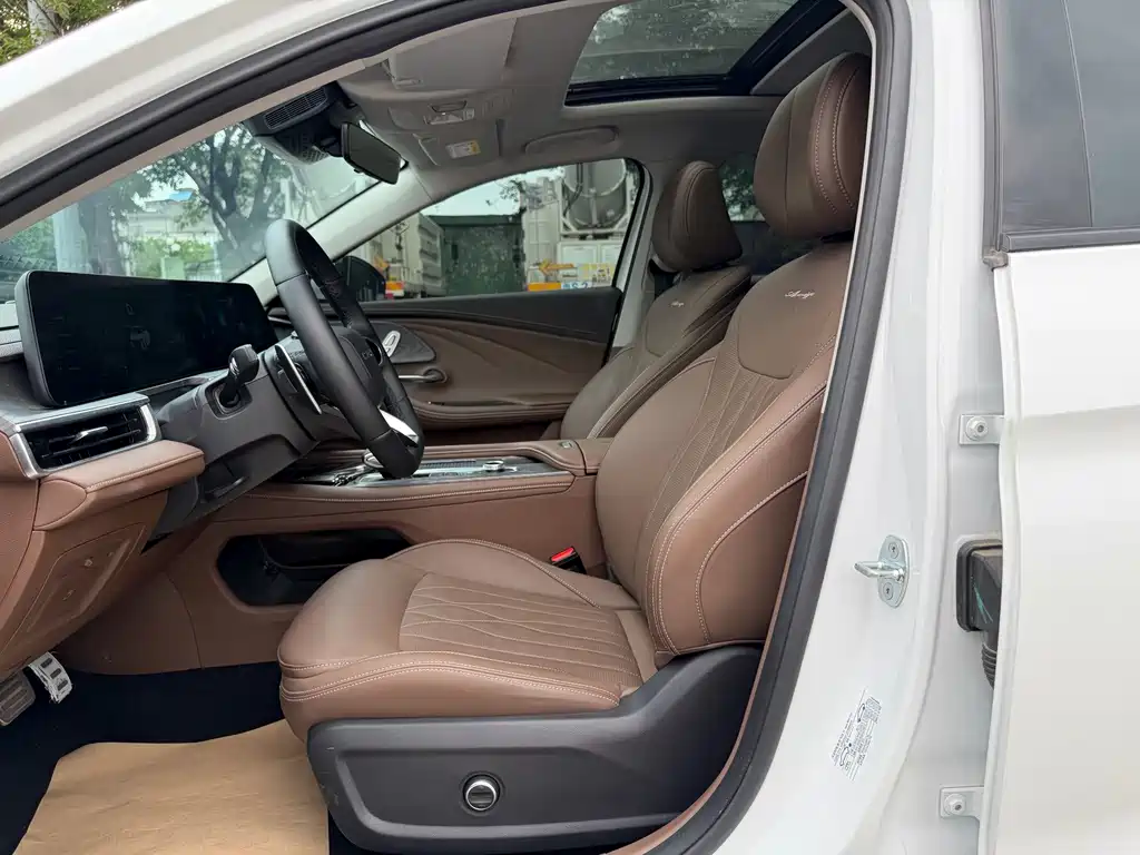 Chery Arrizo 8 2023 High Energy Edition 2.0T DCT Jin