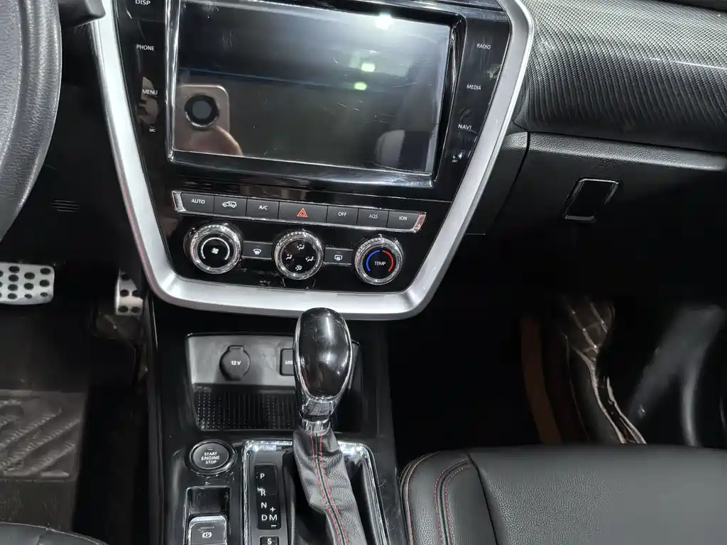 Beijing BJ20 1.5T CVT Luxury