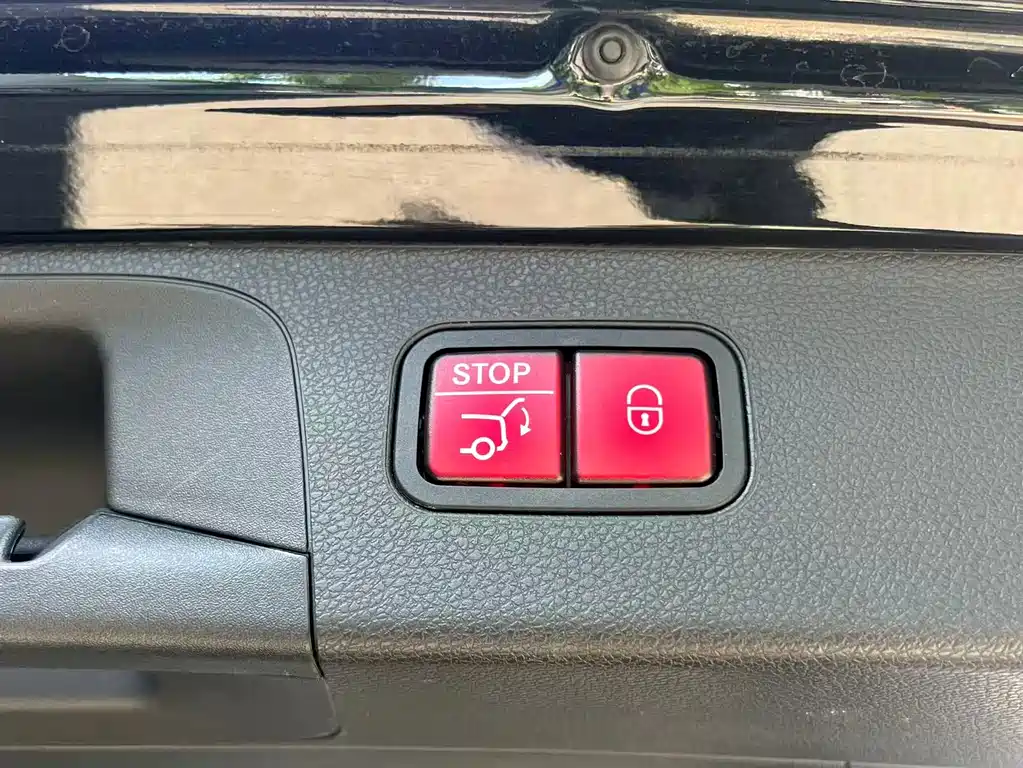2022 Mercedes-Benz GLC 300 L 4MATIC Dynamic