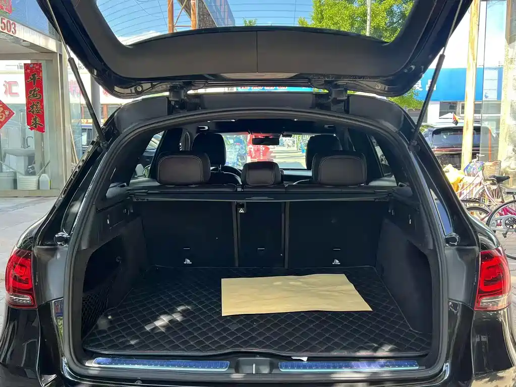 2022 Mercedes-Benz GLC 300 L 4MATIC Dynamic