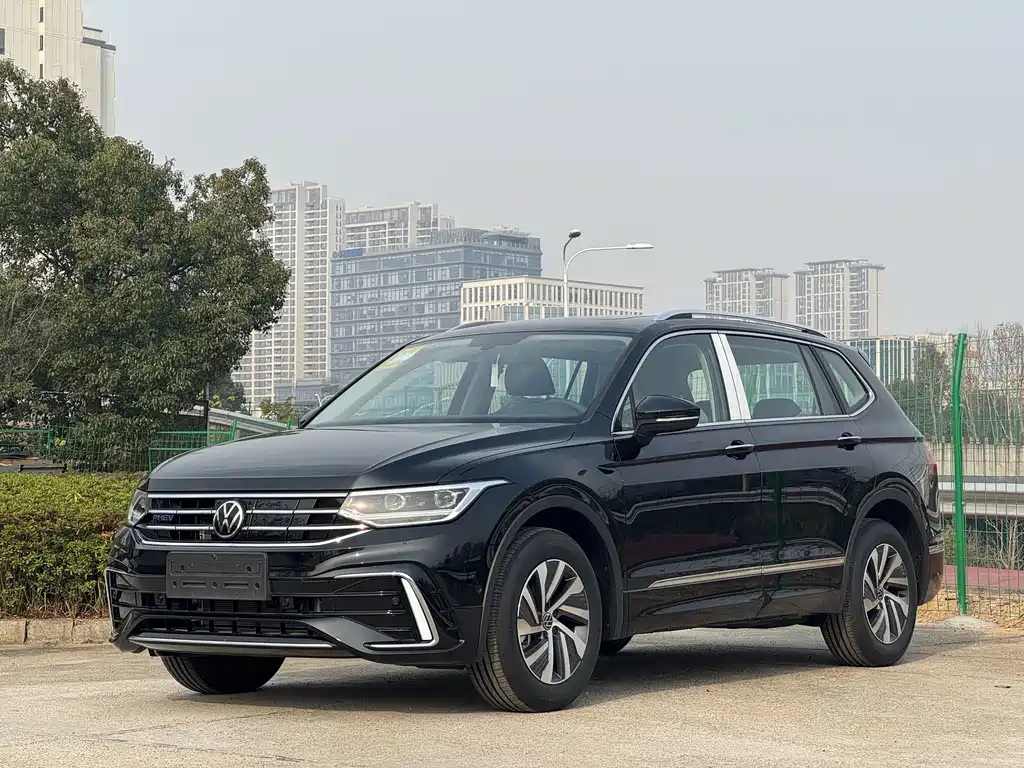Tiguan L PHEV 2023 430PHEV Plug-in Hybrid Premium Edition