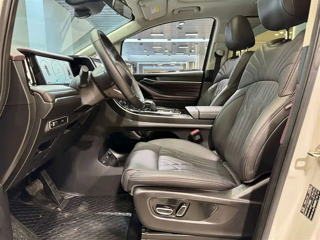 GAC Trumpchi M8 2024 Master Series 400T Prestige Edition