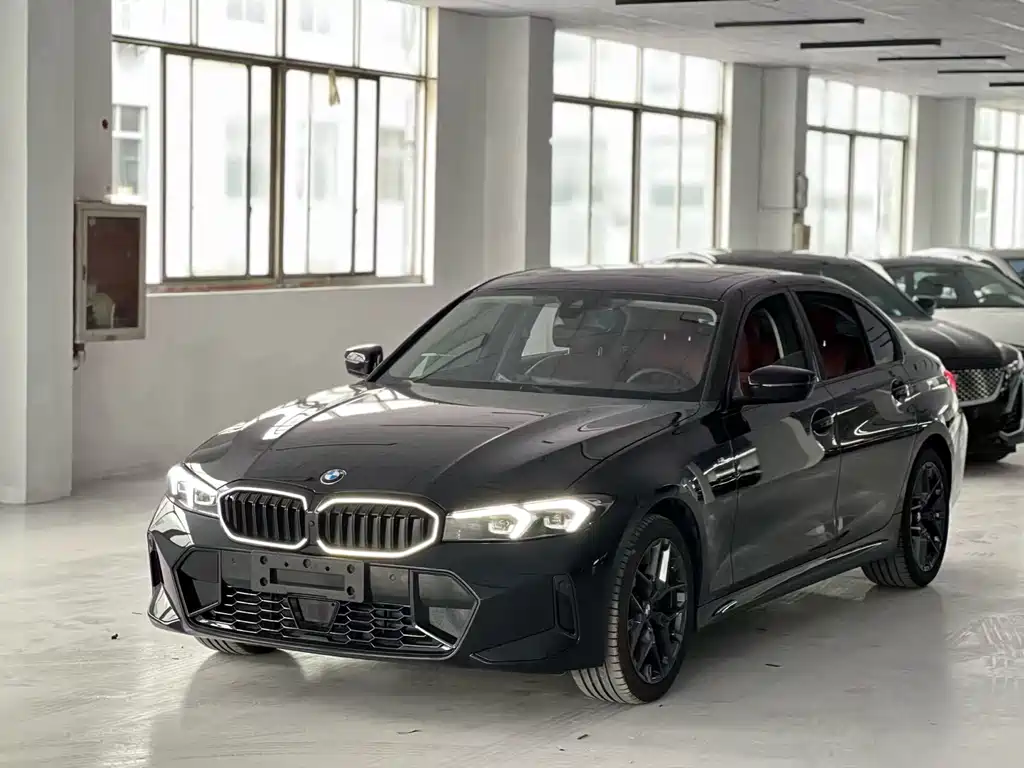 BMW 3 Series 2025 330Li M Sport Night Edition