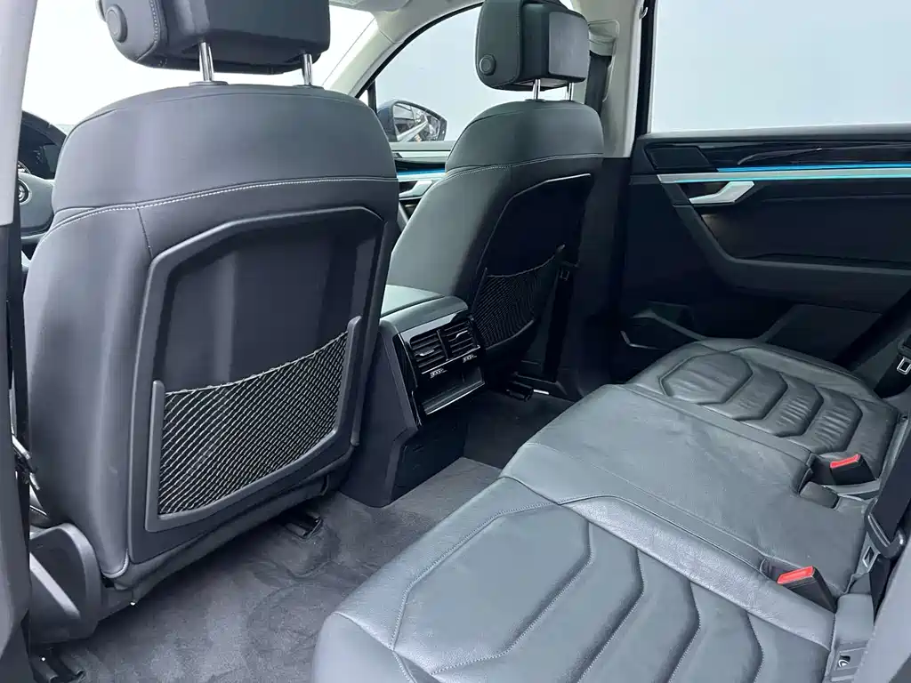 Volkswagen Touareg 2020 3.0 TSI Sharp Edition China VI