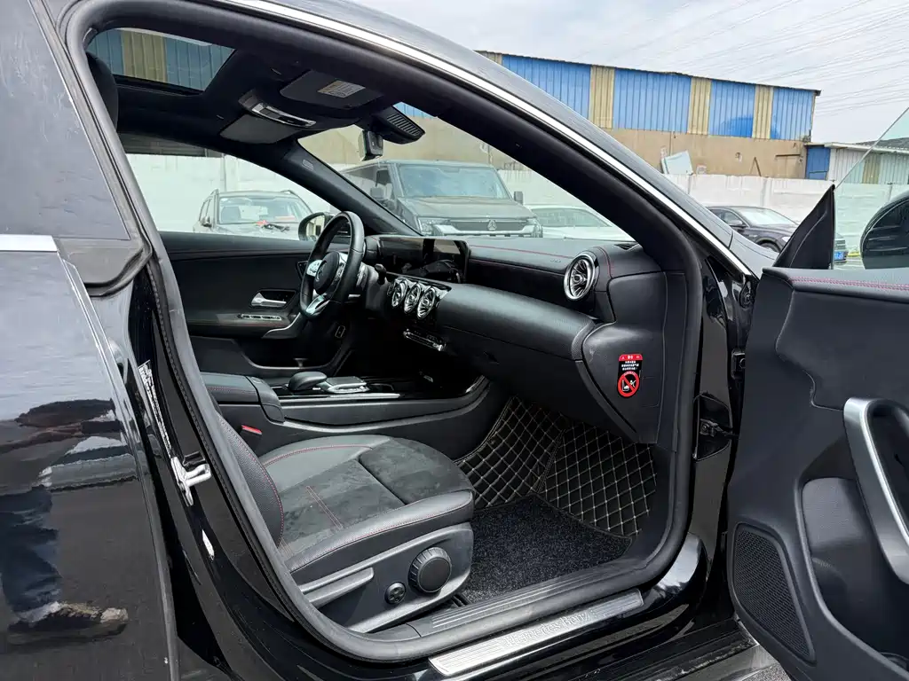 Mercedes-Benz CLA 200 (imported) 2021