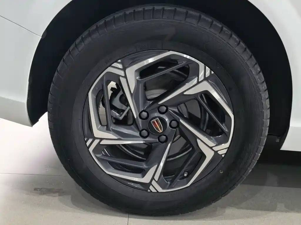 Hongqi HS3 2024 1.5T Shanwei Edition