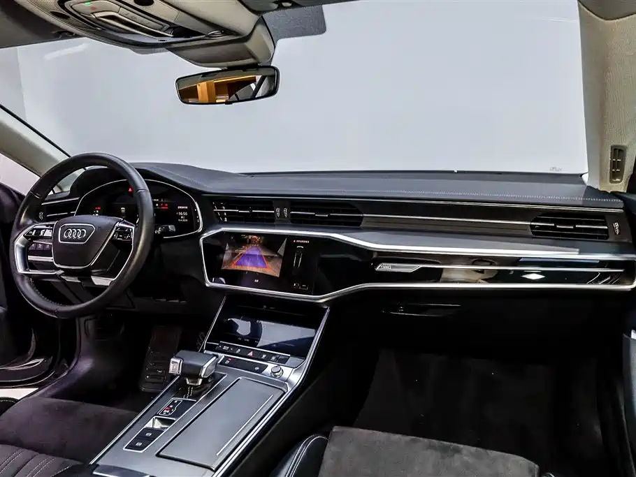 Audi A7L 2024 45 TFSI S-line Dream Edition Crystal Package