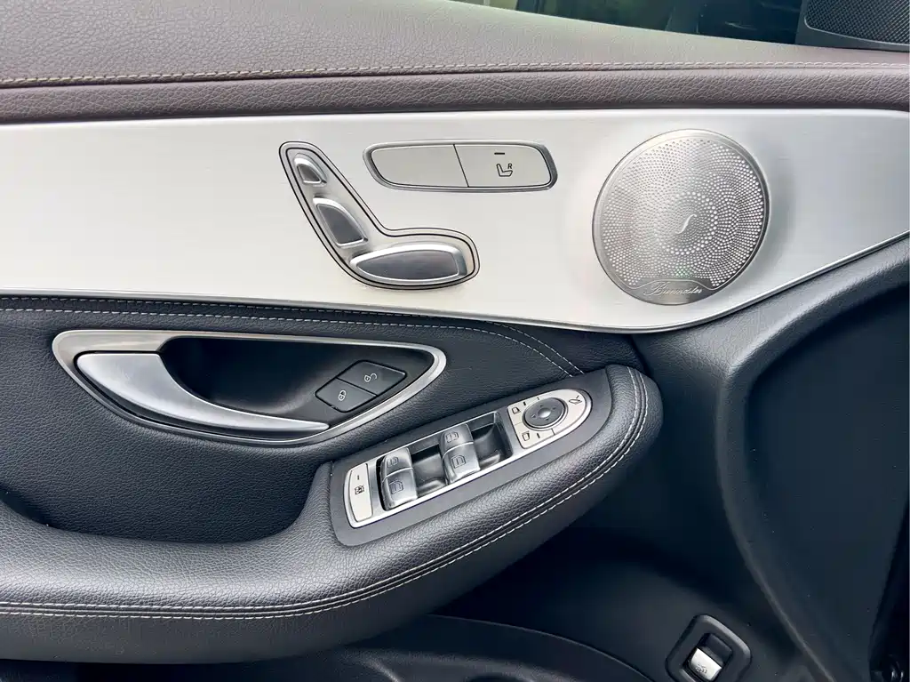 Mercedes-Benz GLC 260 L 4MATIC Dynamic Edition (2020 Facelift)