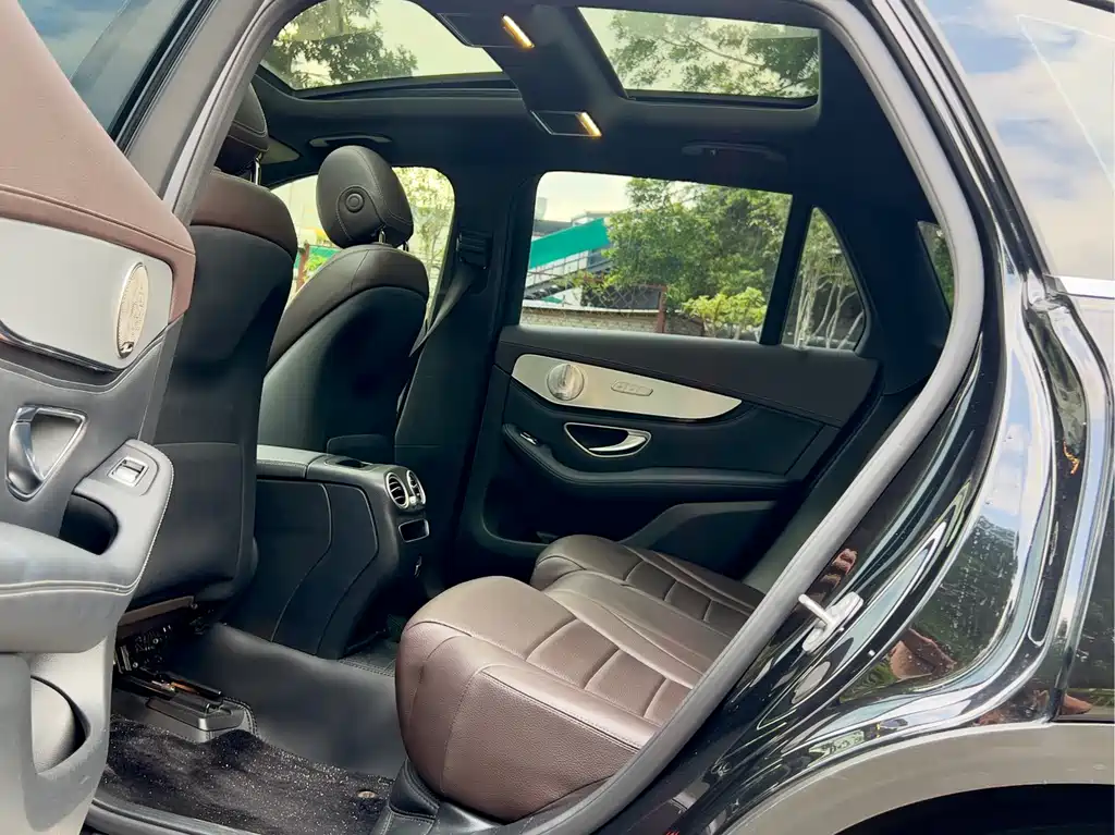 Mercedes-Benz GLC 260 L 4MATIC Dynamic Edition (2020 Facelift)