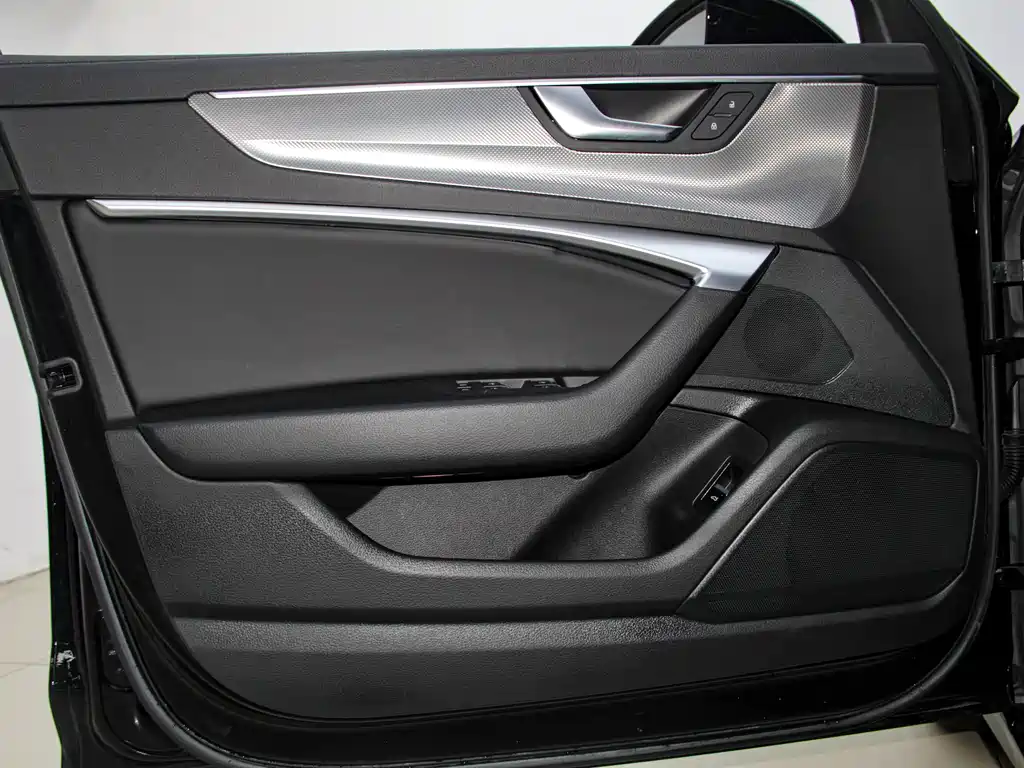 Audi A6L 2021 40 TFSI Luxury Dynamic Edition