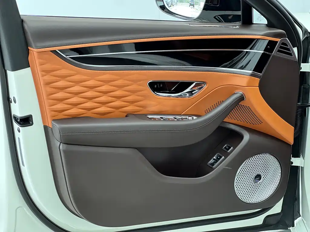 Bentley Flying Spur 2022 4.0T V8 Standard Edition