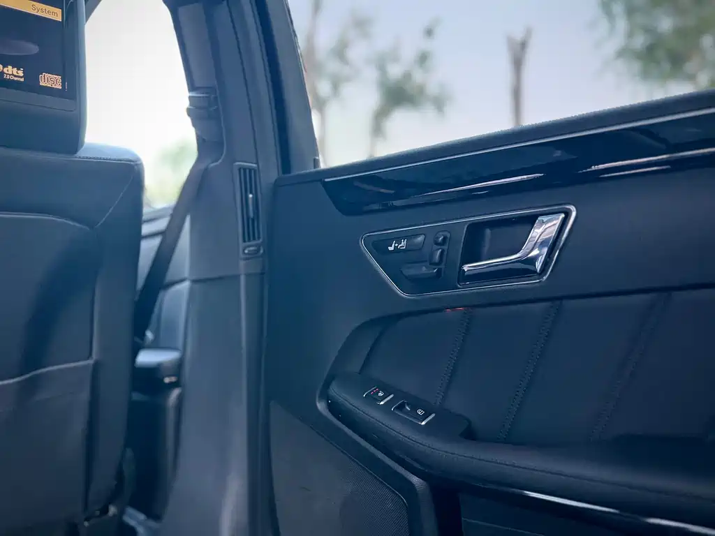 Mercedes-Benz E-Class 2010 E 300 L Elegance