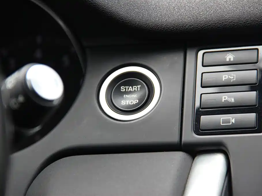 Land Rover Discovery Sport 2018 240PS HSE