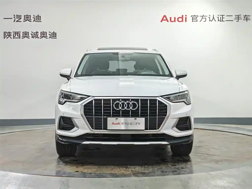 Audi Q3 2020 35 TFSI Premium