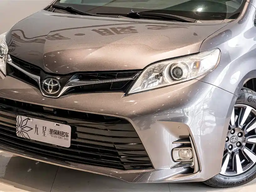 2018 Toyota Sienna 3.5L US Spec