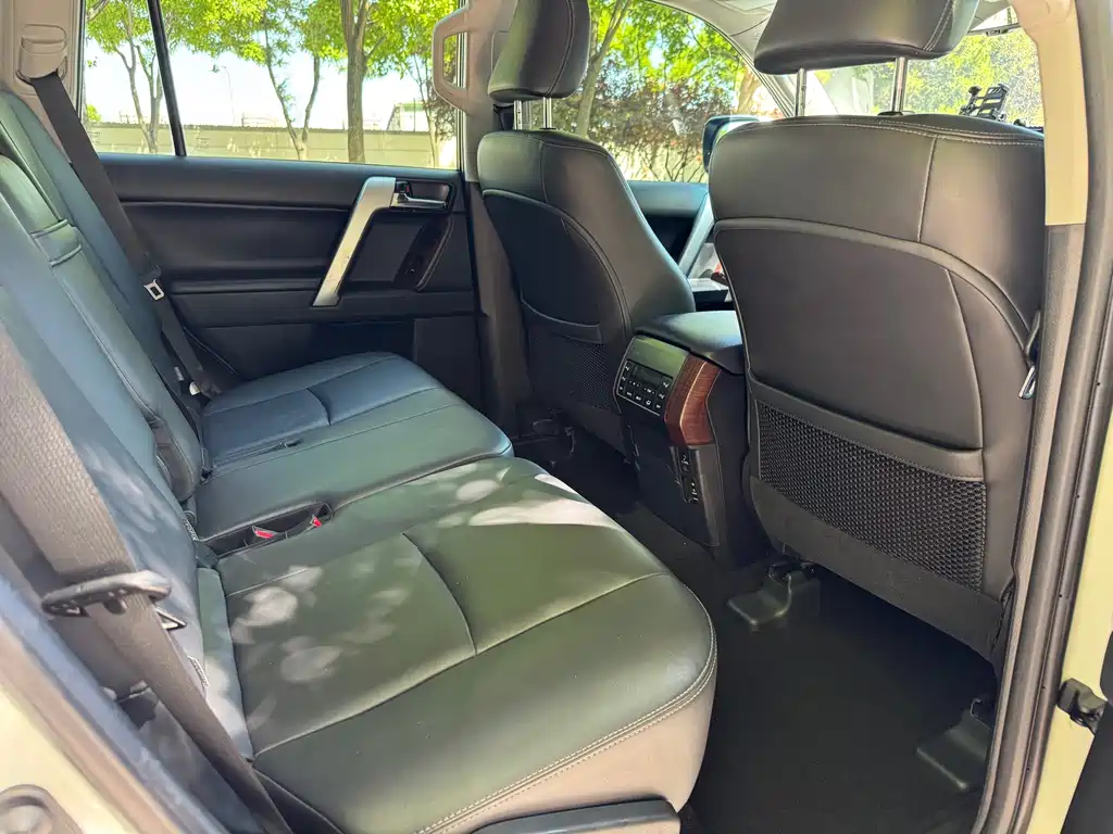 Toyota Prado 2016 3.5L Automatic VX NAVI