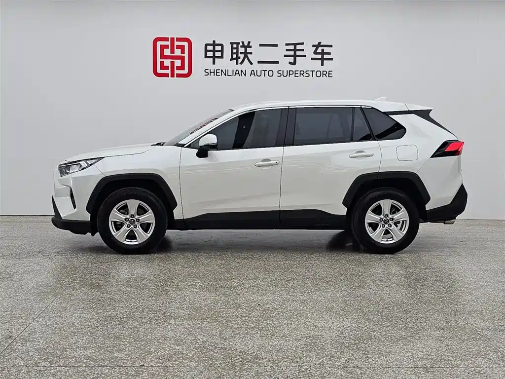 RAV4 2020 2.0L CVT 2WD Urban Edition