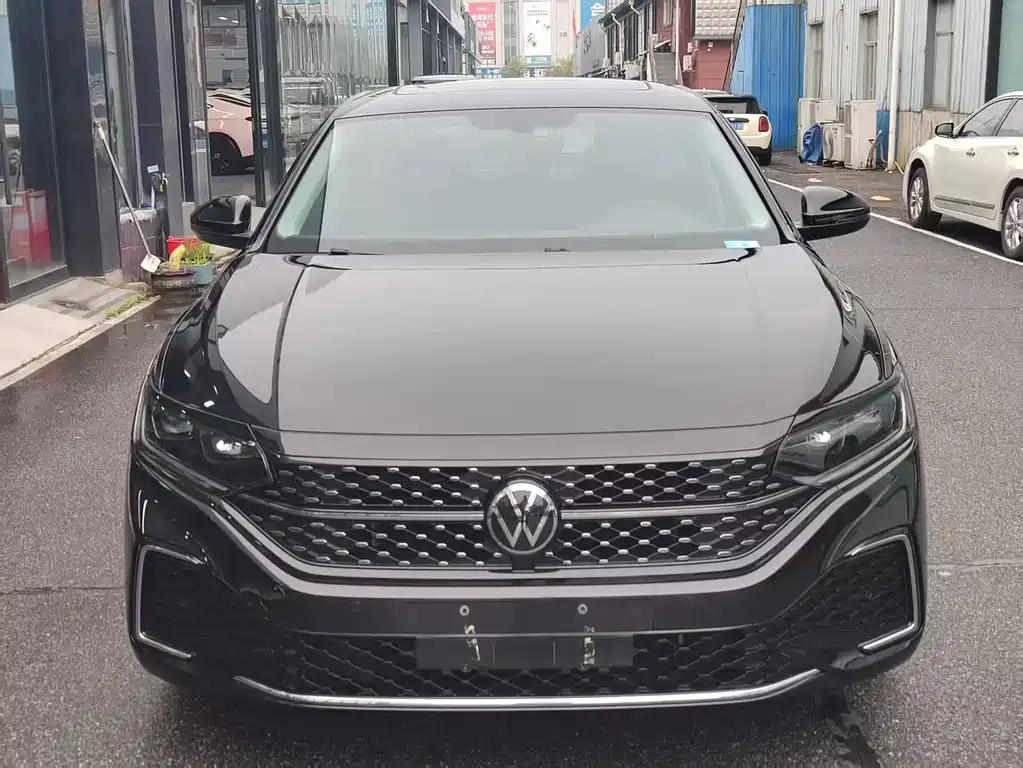 Volkswagen Passat 2022 330TSI Starlight Elite Edition