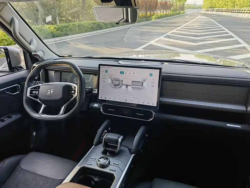 Jetour Traveler 2023 2.0T AWD Cross