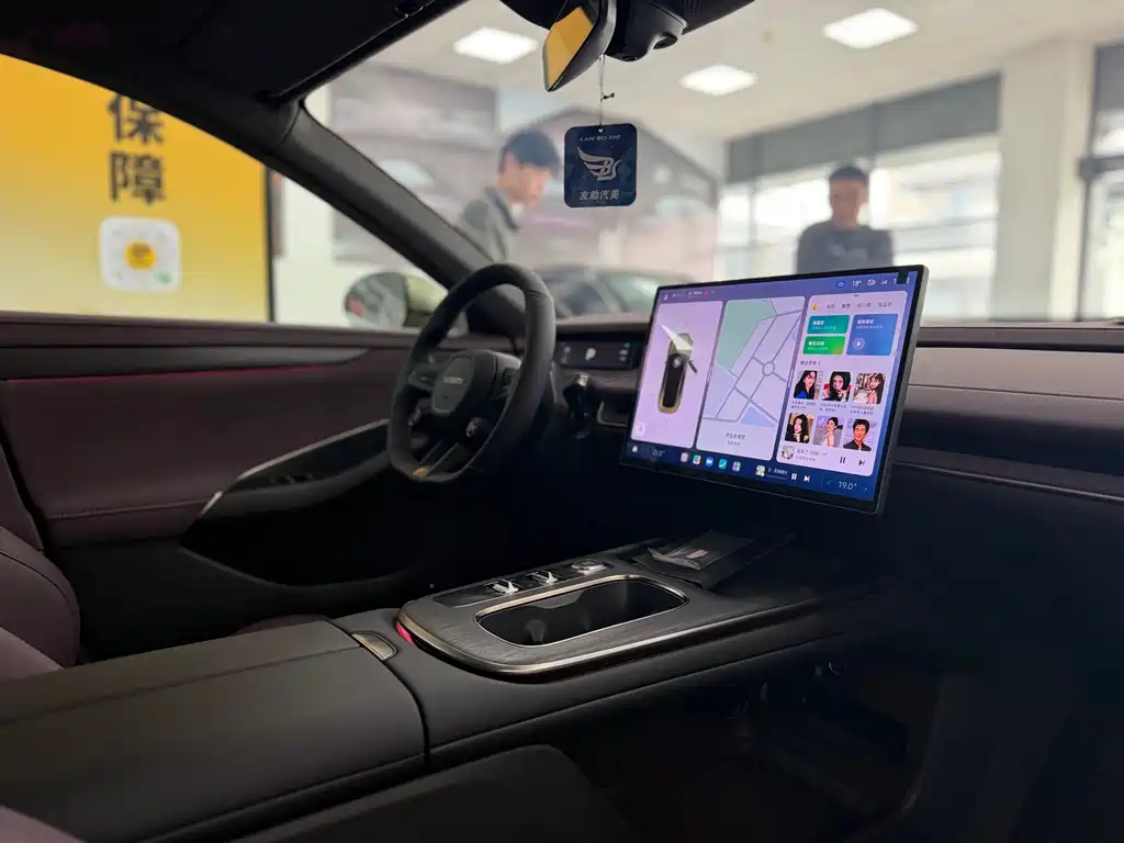 Xiaomi SU7 2024 RWD Standard Founders Edition