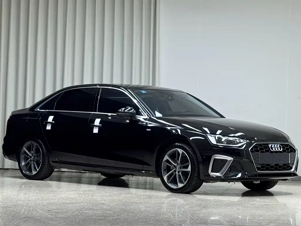 Audi A4L 2020 40 TFSI Fashion Dynamic Edition
