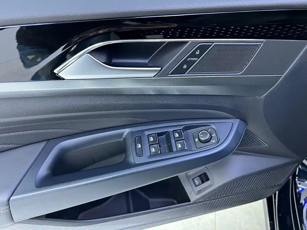 Passat 2023 Facelift 280TSI Elite Edition