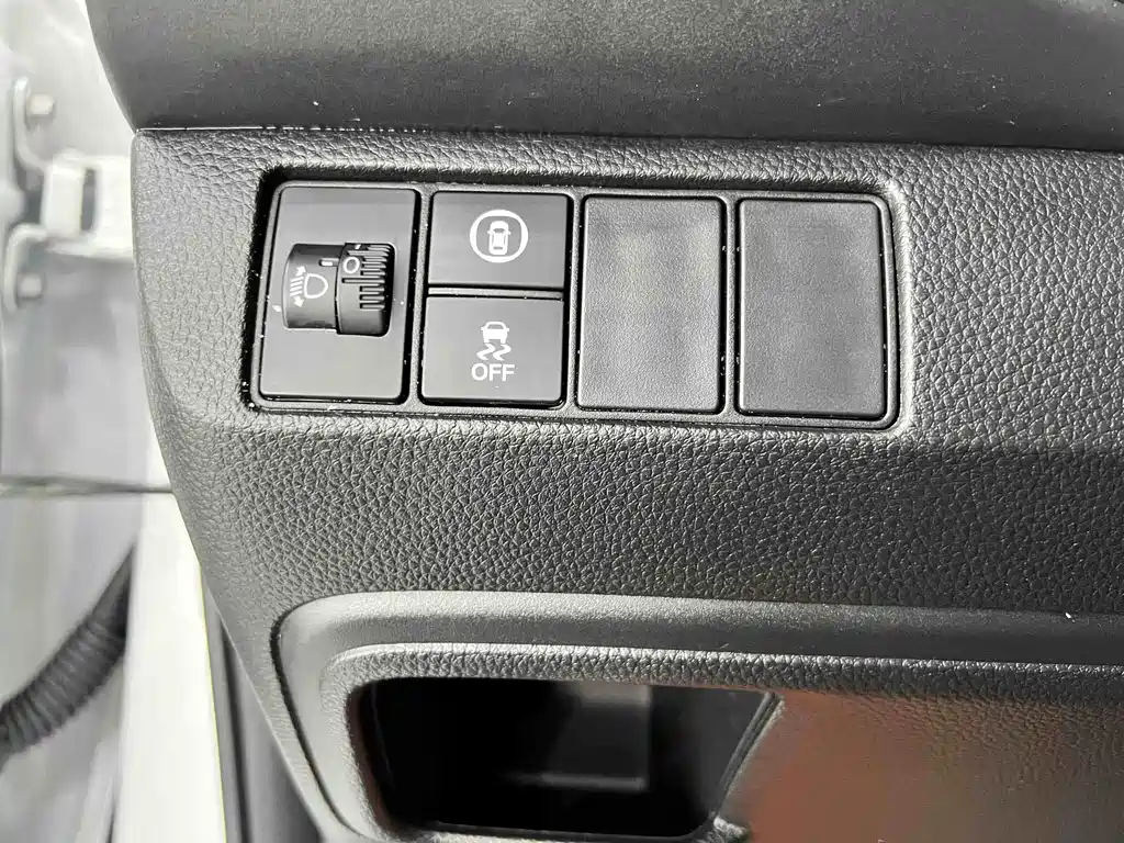 Honda Vezel 2023 1.5L CVT Pioneer Edition