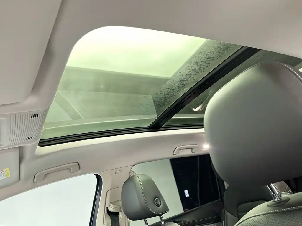 Tavendor 2021 380TSI AWD Luxury Edition Pro