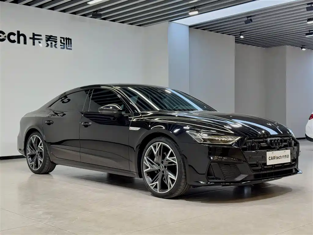 Audi A7L 2023 45 TFSI quattro S-line Black Warrior Edition