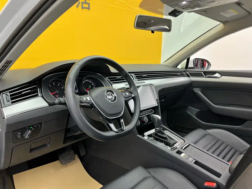 Magotan 2017 330TSI DSG Leading Edition