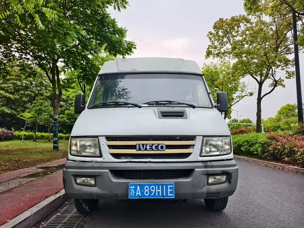 Iveco Daily 2014 2.5T-A35 NJ6485AC47Z4