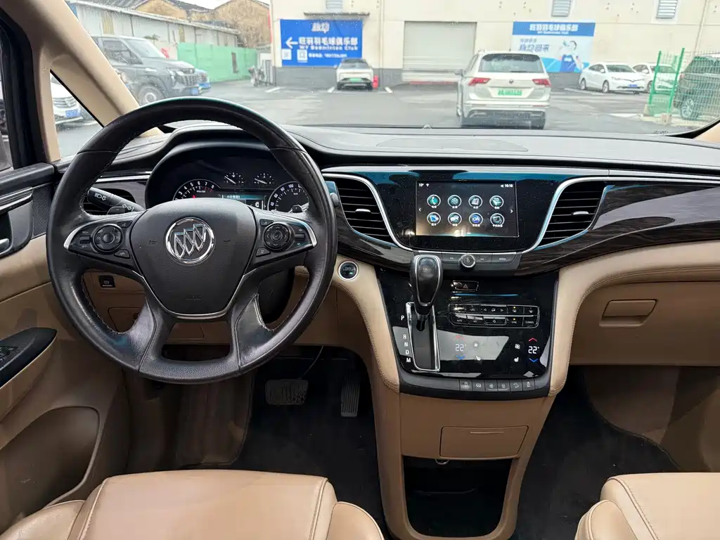 Buick GL8 2018 ES 28T Luxury China VI