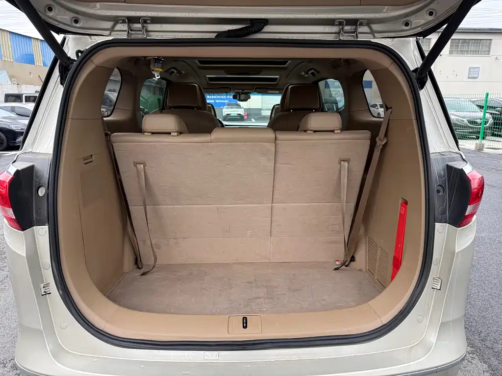 Buick GL8 2018 ES 28T Luxury China VI