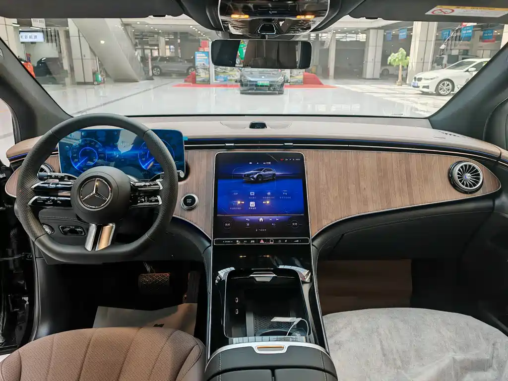 Mercedes-Benz EQE SUV 500 4MATIC